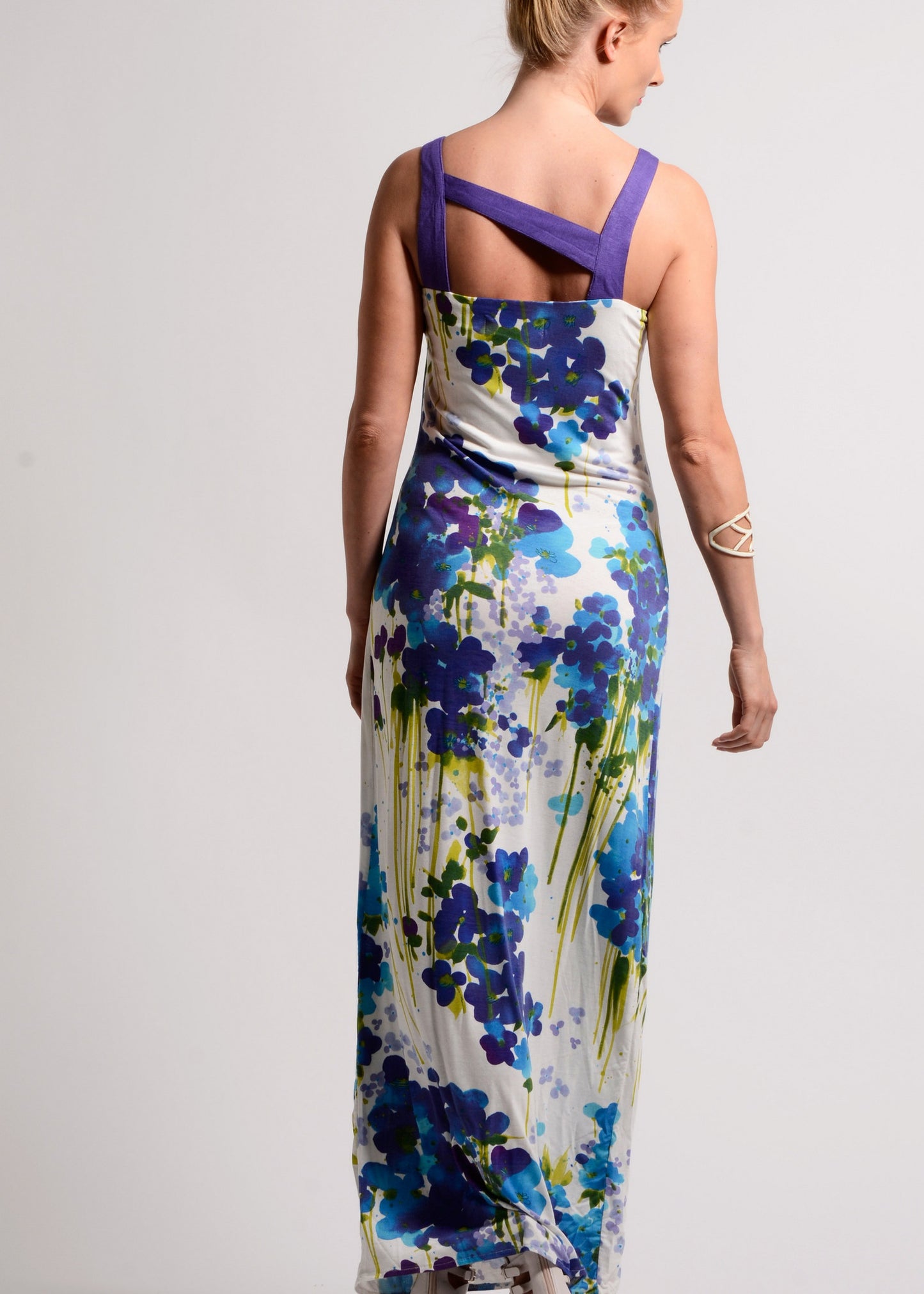 Liz - Floral print maxi dress- SOLD OUT