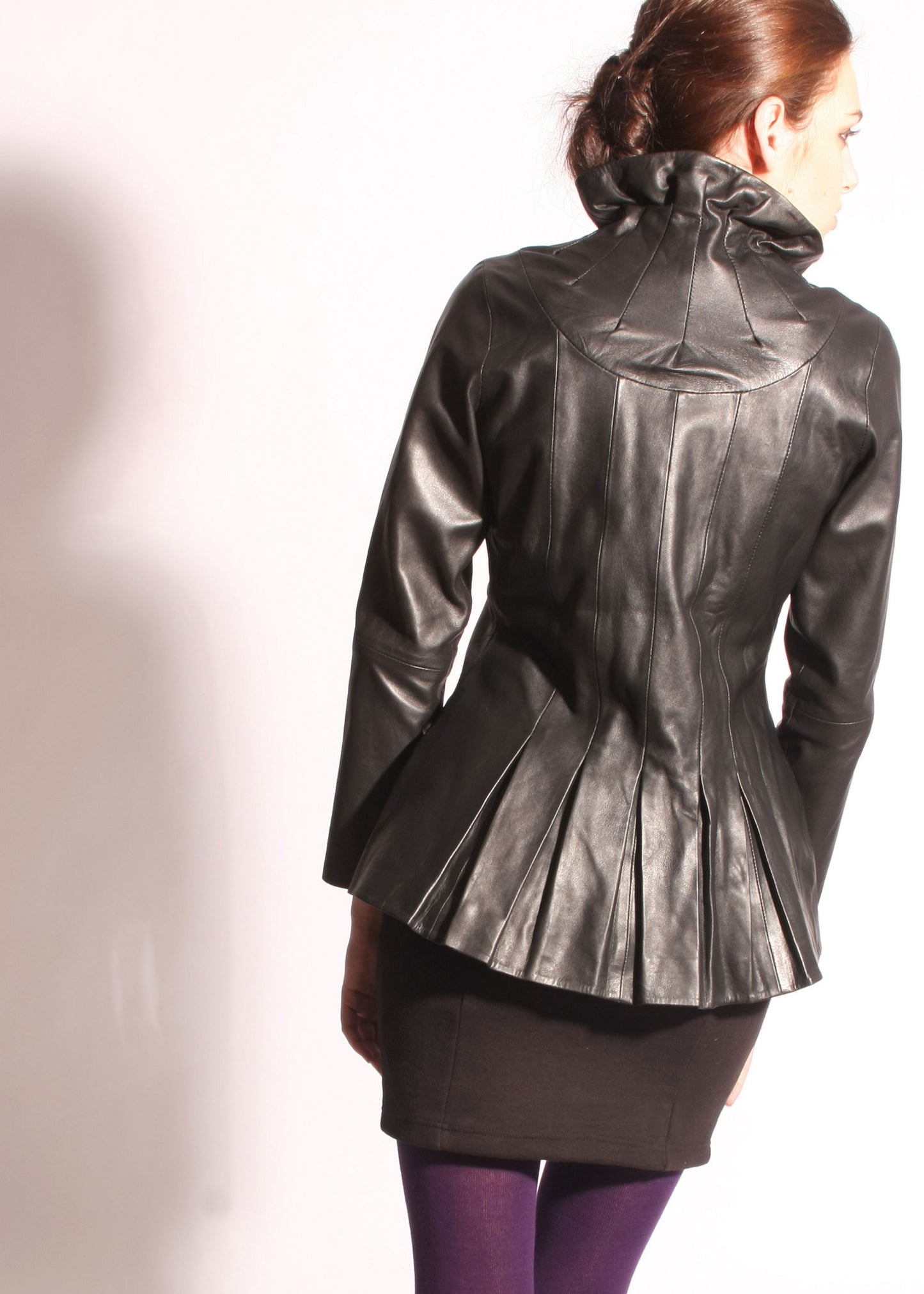 Leather pleated collar jacket